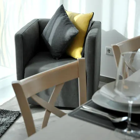 Apartamento Urbanliving-regensburg, Voll Ausgestattetes Für Bis Zu 3 Personen *
