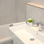 Urbanliving-regensburg, Voll Ausgestattetes Fuer Bis Zu 3 Personen Апартаменти *
