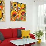 Urbanliving-regensburg, Voll Ausgestattetes Fuer Bis Zu 3 Personen Апартаменти