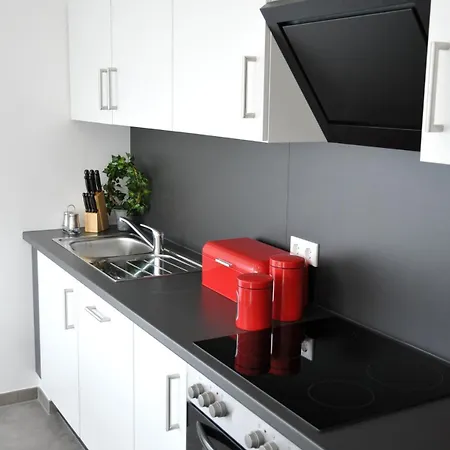 Urbanliving-regensburg, Voll Ausgestattetes Fuer Bis Zu 3 Personen *