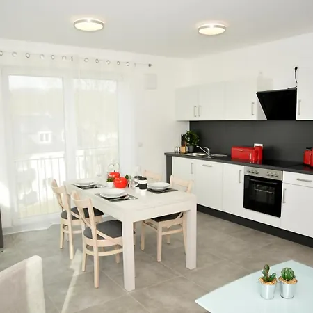 Urbanliving-regensburg, Voll Ausgestattetes Fuer Bis Zu 3 Personen * 레겐스부르크